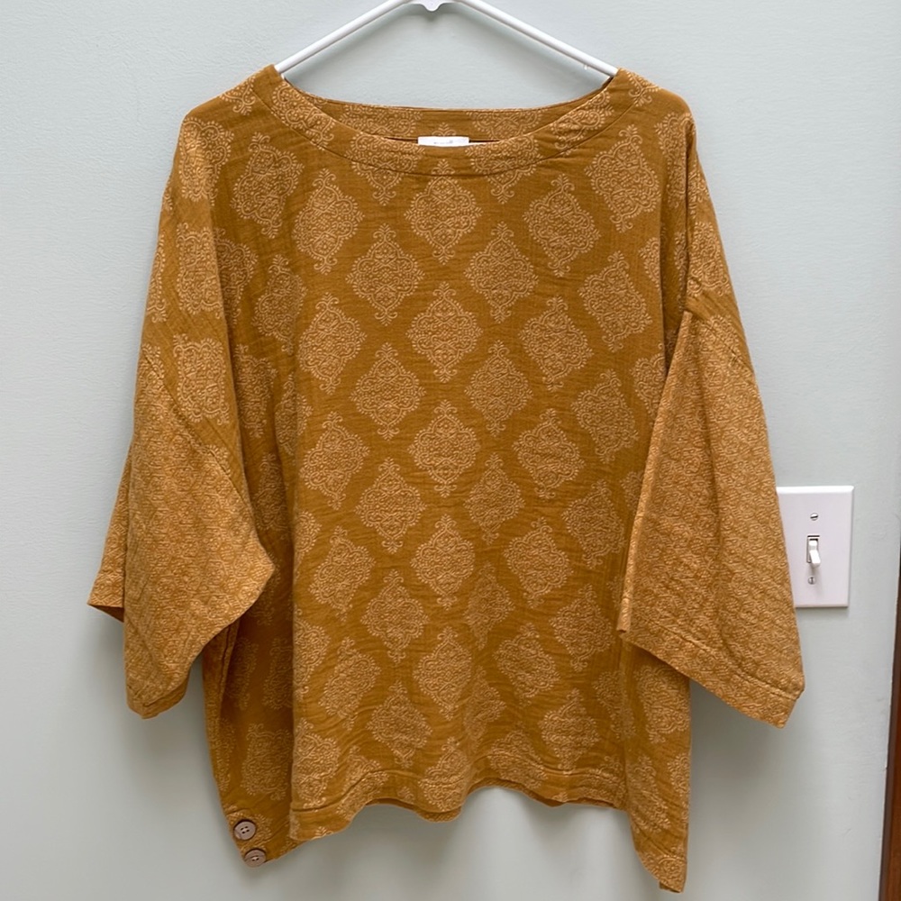 Boatneck Jjill Kimono top.